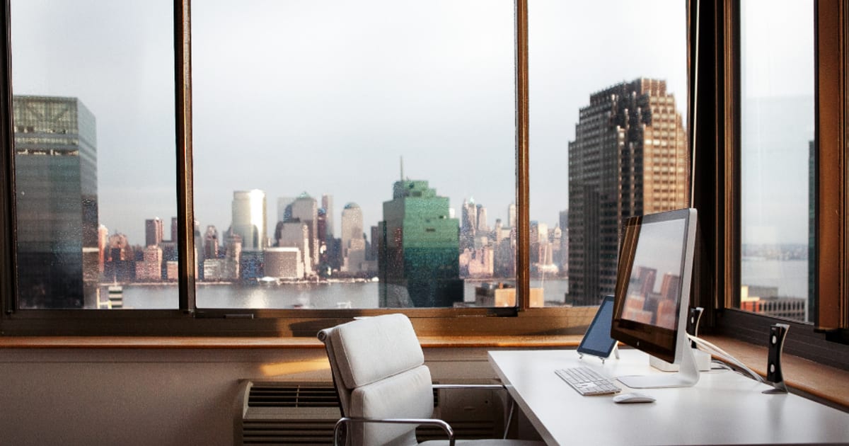 Web Developer vs Web Designer: Which One Do I Need?